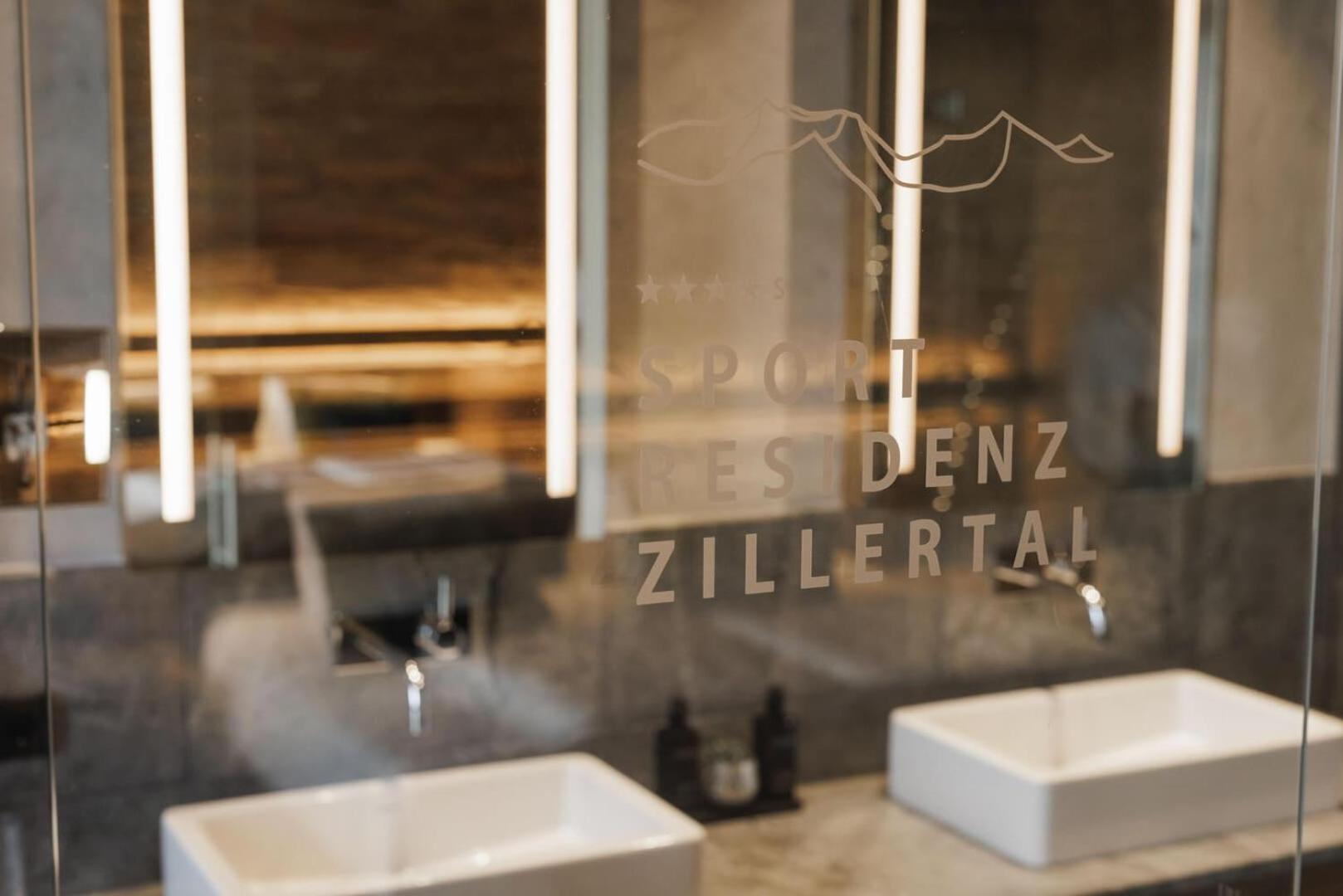 Sportresidenz Zillertal Uderns Exterior foto